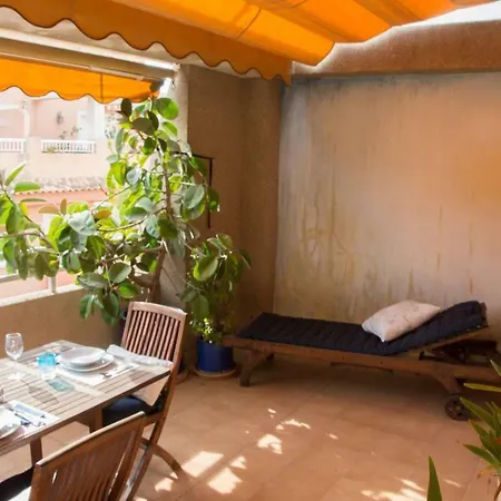 Lovely Penhouse In With Parking Alicante