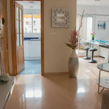 Lovely Penhouse In With Parking * Alicante