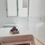 아파트 Lovely Penhouse In With Parking 알리칸테