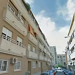 Lovely Penhouse In With Parking 알리칸테