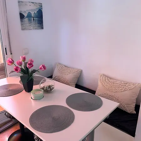 Lovely Penhouse In With Parking 公寓 阿利坎特