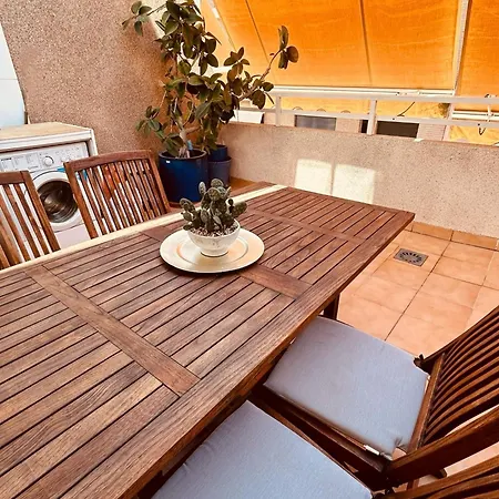 Lovely Penhouse In With Parking 公寓 阿利坎特