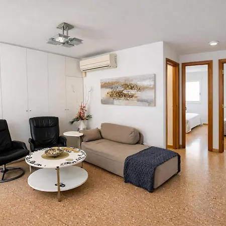 Lovely Penhouse In With Parking 公寓