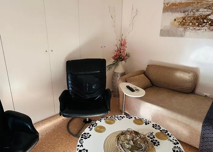 Lovely Penhouse In With Parking 公寓